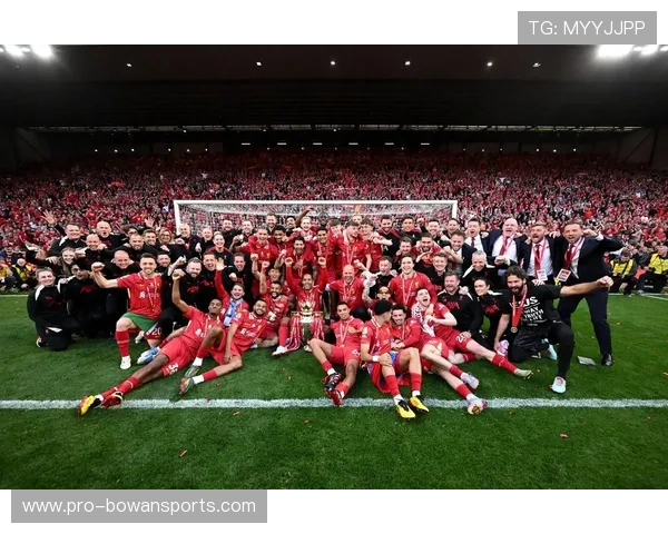 踢足球最纯粹的球星是谁 他代表了什么样的足球精神与魅力